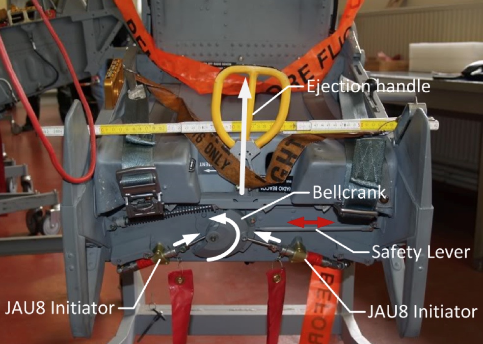 ACES Arming Lever002.jpg