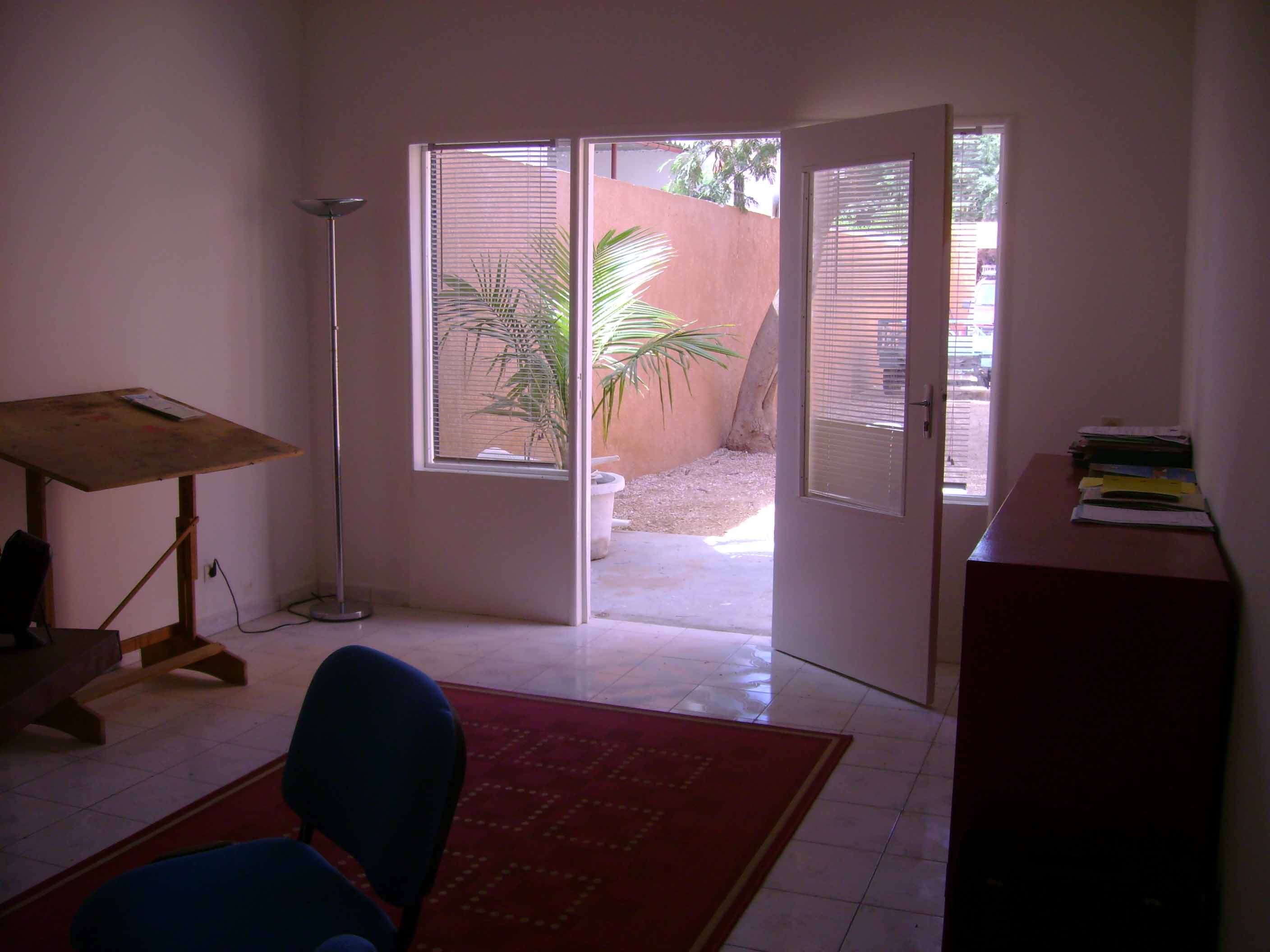 DSC00882-2.jpg